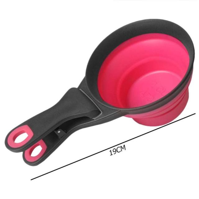 Dog Food Scoop and Sealing Clip